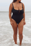 One Piece in Midnight Black